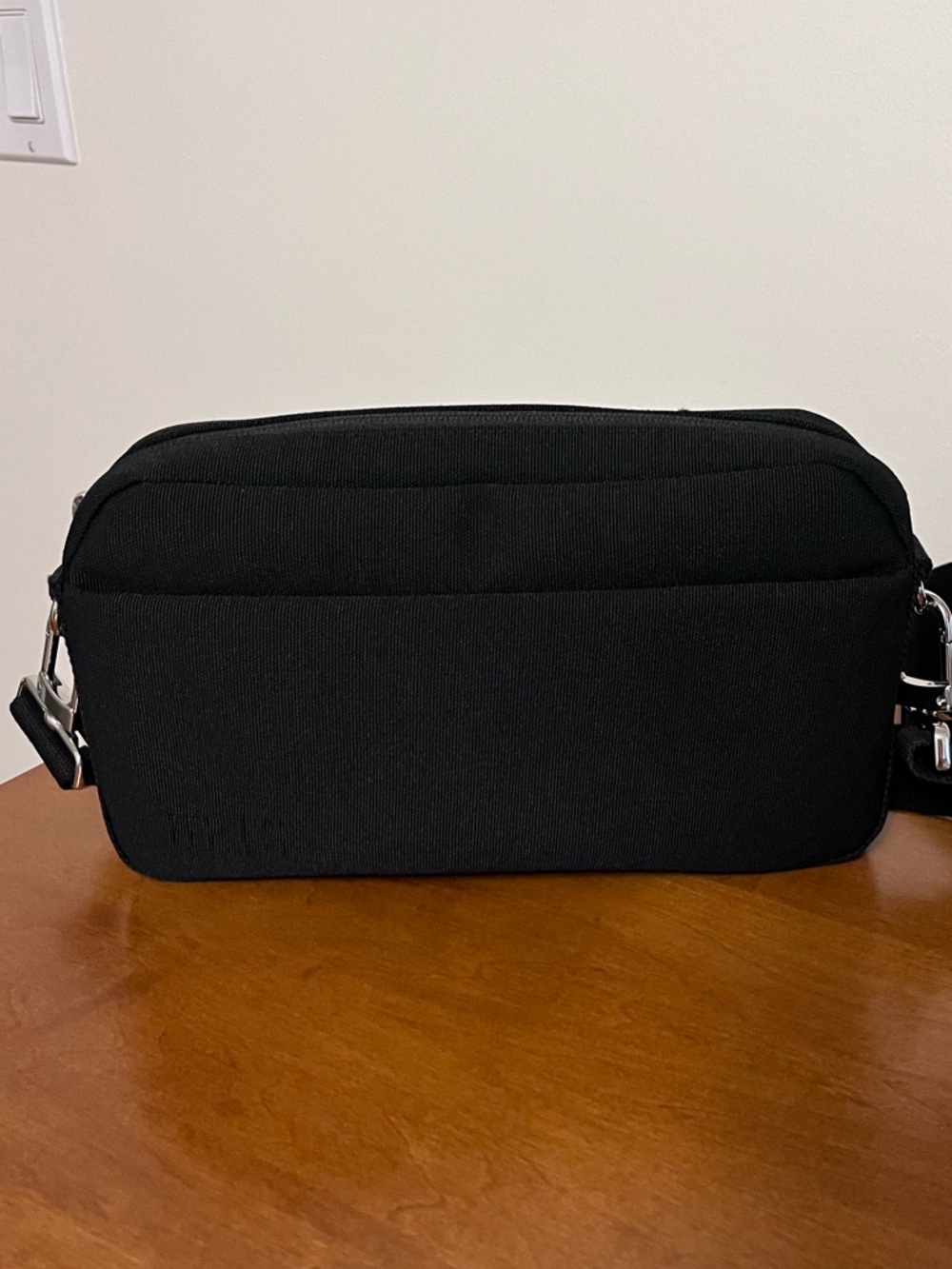 Beis crossbody bag
